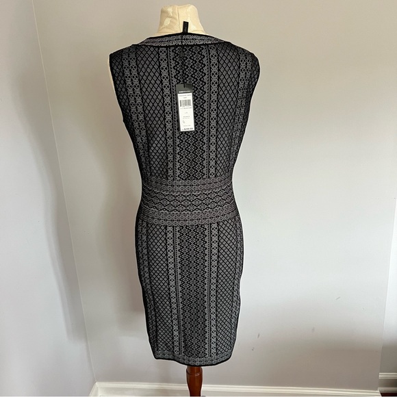 BCBG Max Azria Women Size L Black Jose Dress Fitted Geometric knit NWT Stretch - Picture 3 of 5